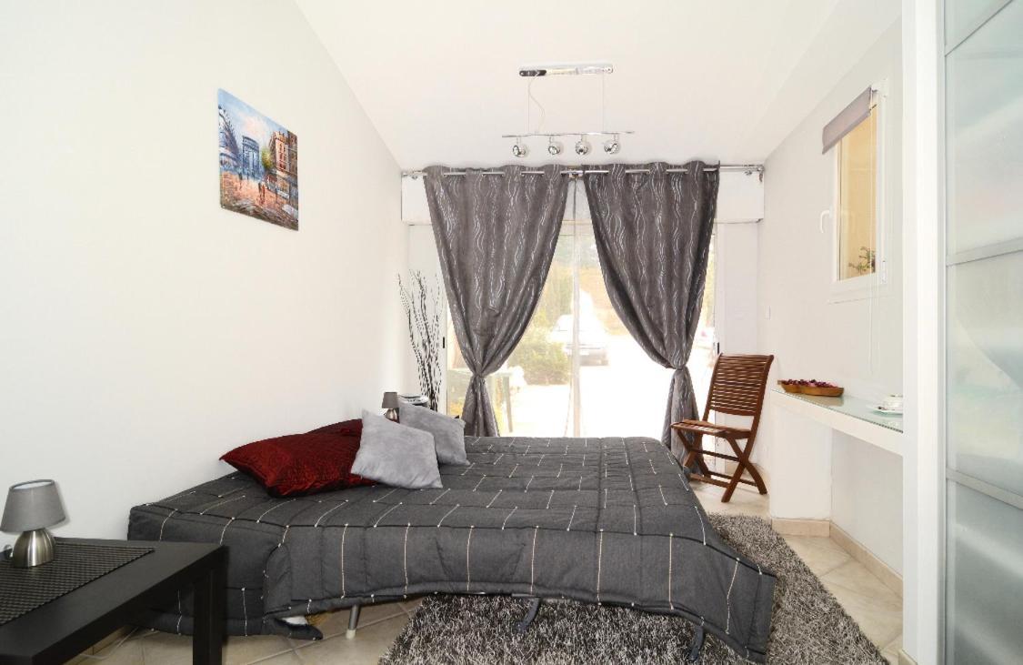 Domaine Du Castel Bed & Breakfast 2*